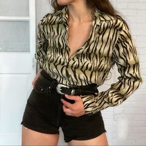 Vintage Green Black Tiger Stripe Button Up Top